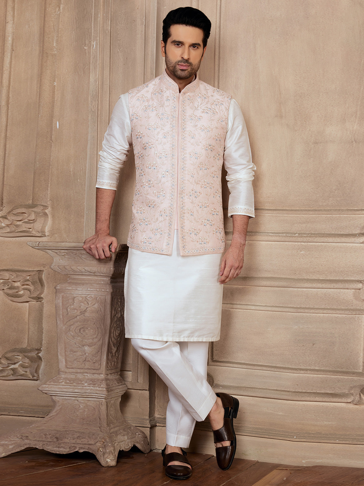 Wedding silk waistcoat set in white and peach