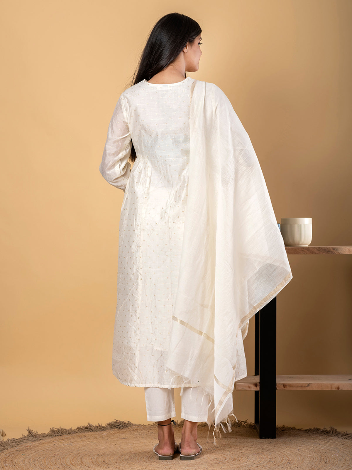 White festive wear chiffon kurti set
