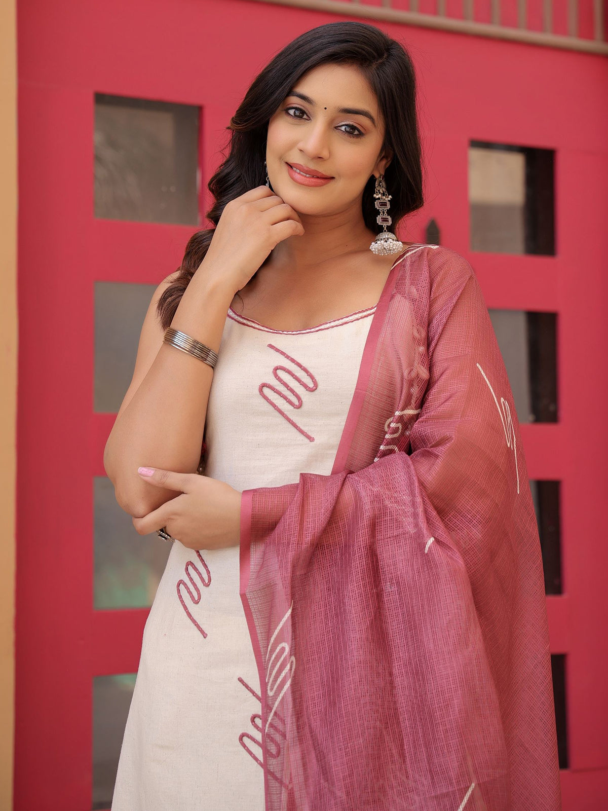 Off white cotton silk kurti set with thread work
