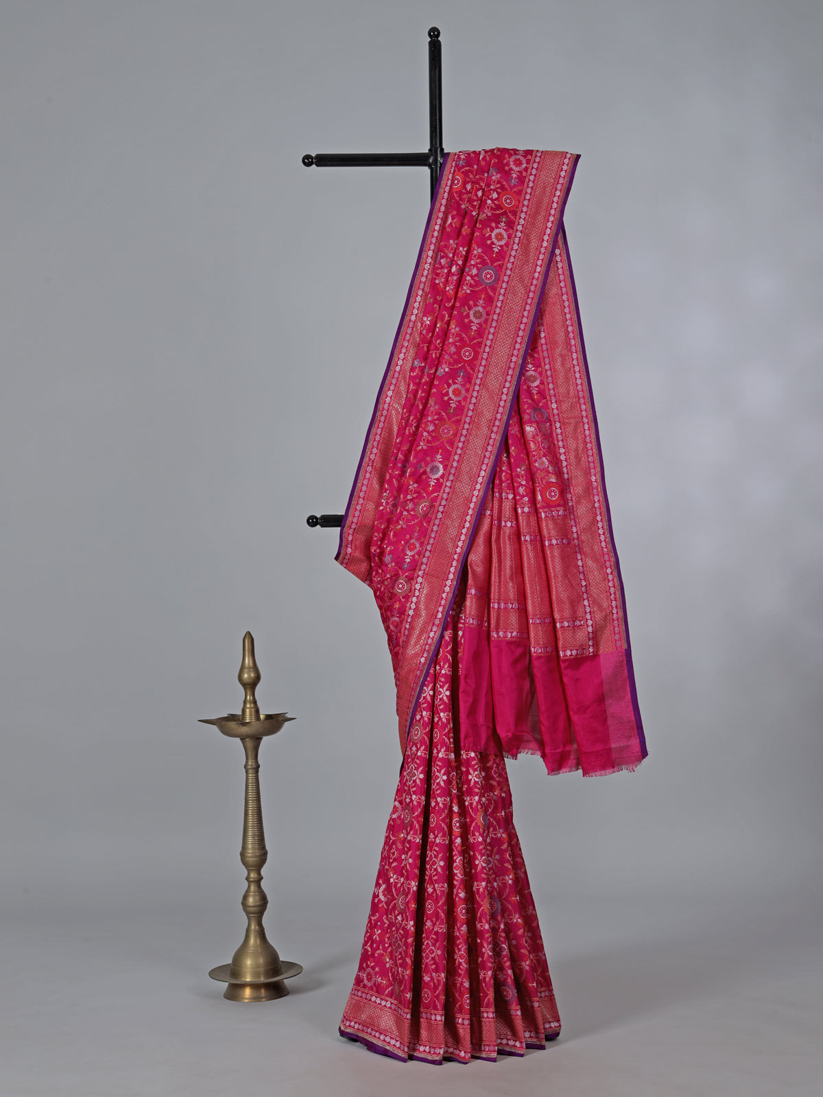Rani pink zari saree in banarasi silk