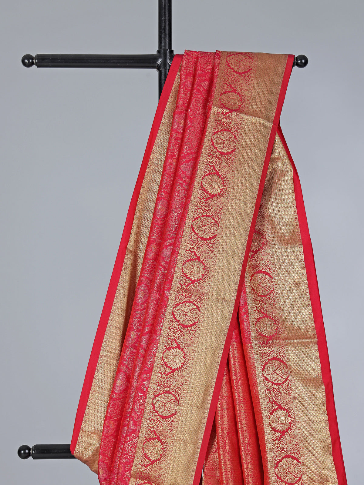 Red kanjivaram silk zari wedding wear saree