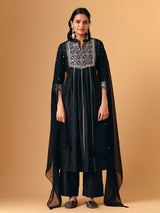 Black cotton silk quarter sleeve pant style suit