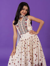 Chic white lehenga choli with resham work