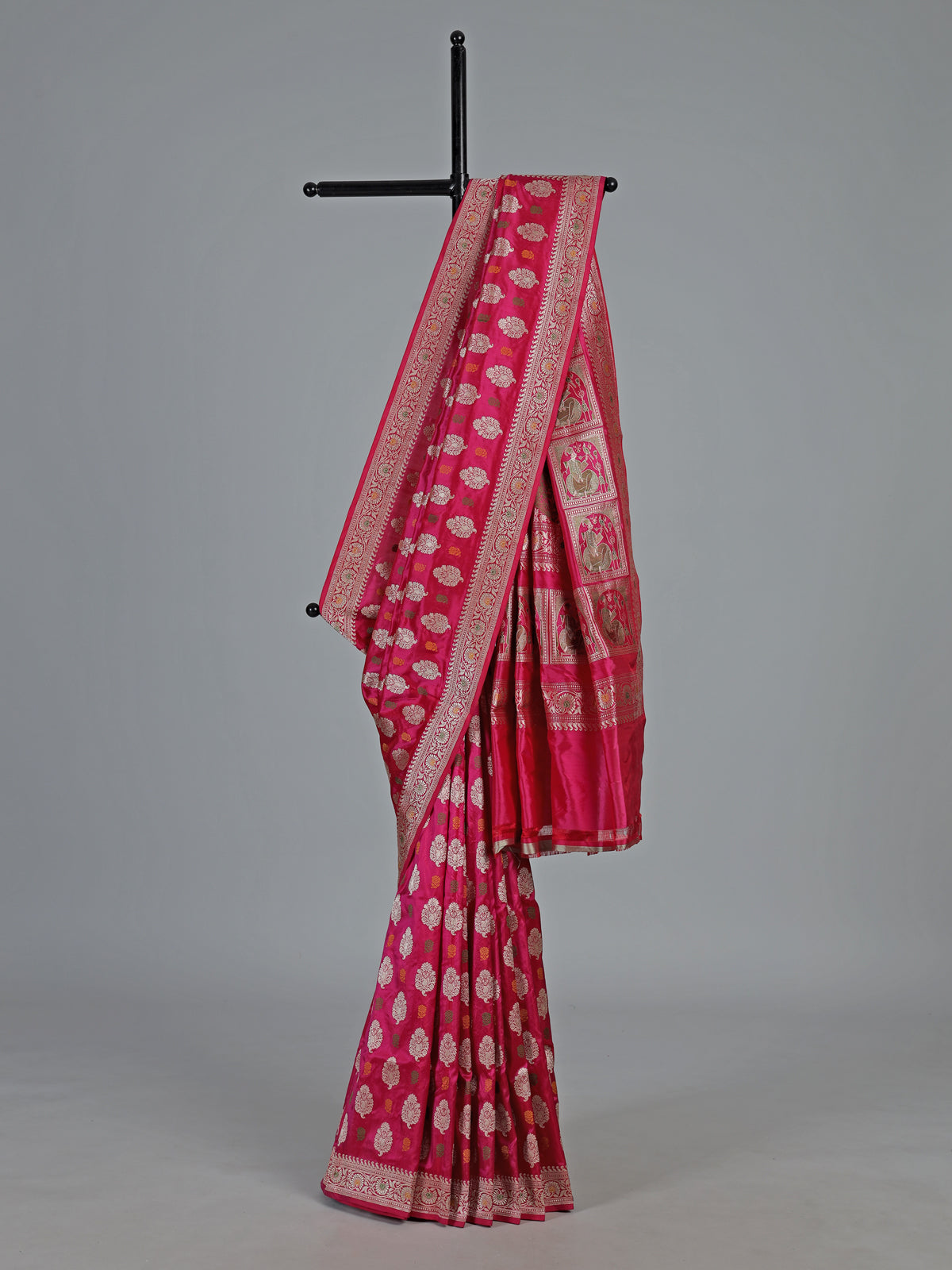 Magenta banarasi silk saree with zari buta motifs