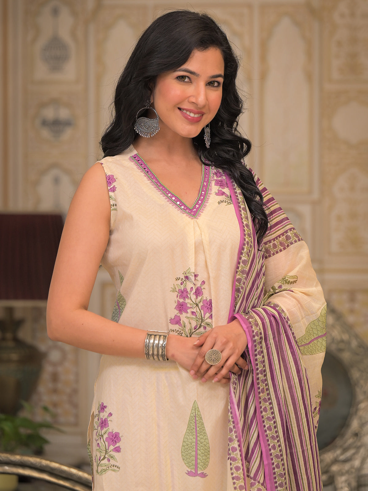 Off white cotton kurti set with traditional prints