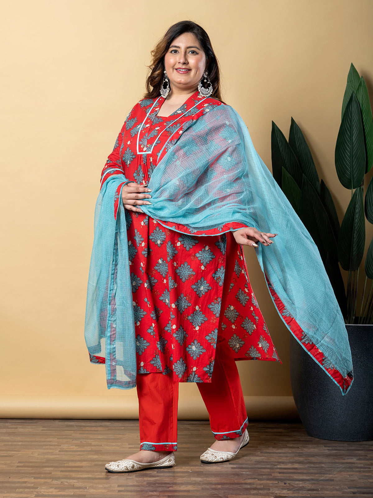 Red cotton printed kurti set for casuals