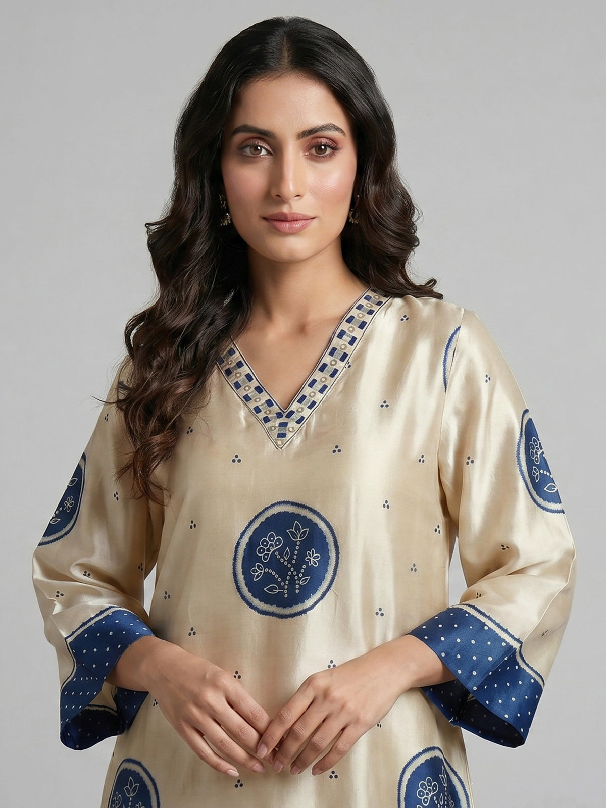 Cream blue mulmul silk printed kurti set