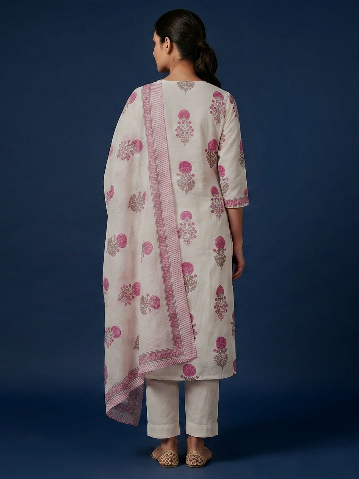 Cream and pink cotton graceful floral kurti set with dupatta set