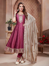 Onion pink sleeveless silk salwar suit for festive celebration