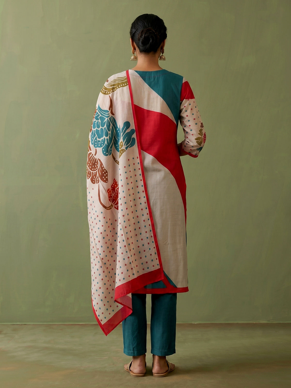 Multicolor silk blend festive kurti set with wave print