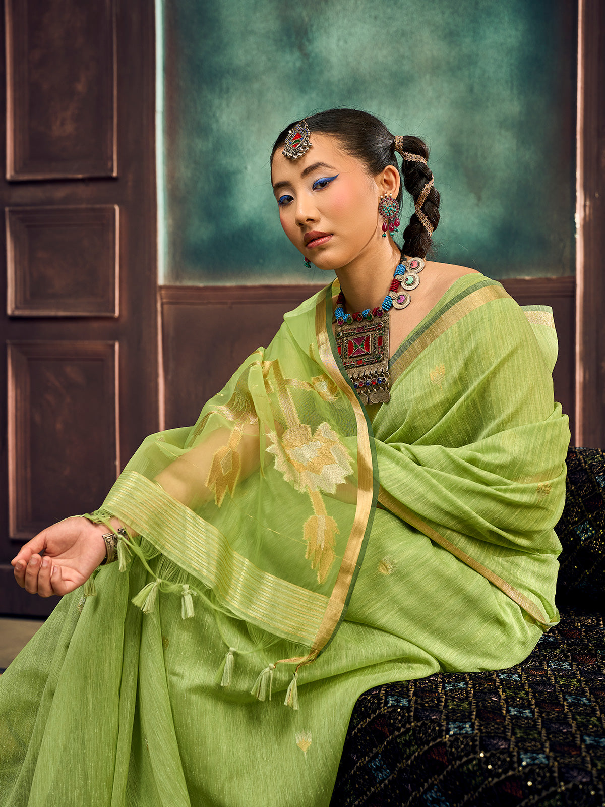 Green premium ethnic munga silk saree