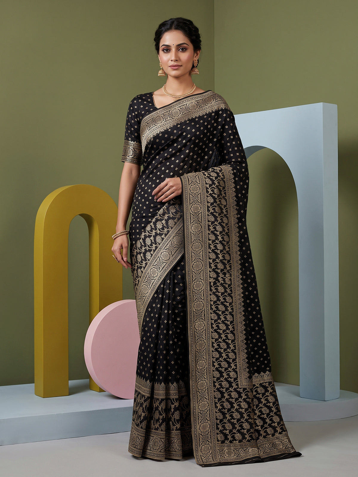Black royal dola silk saree with zari