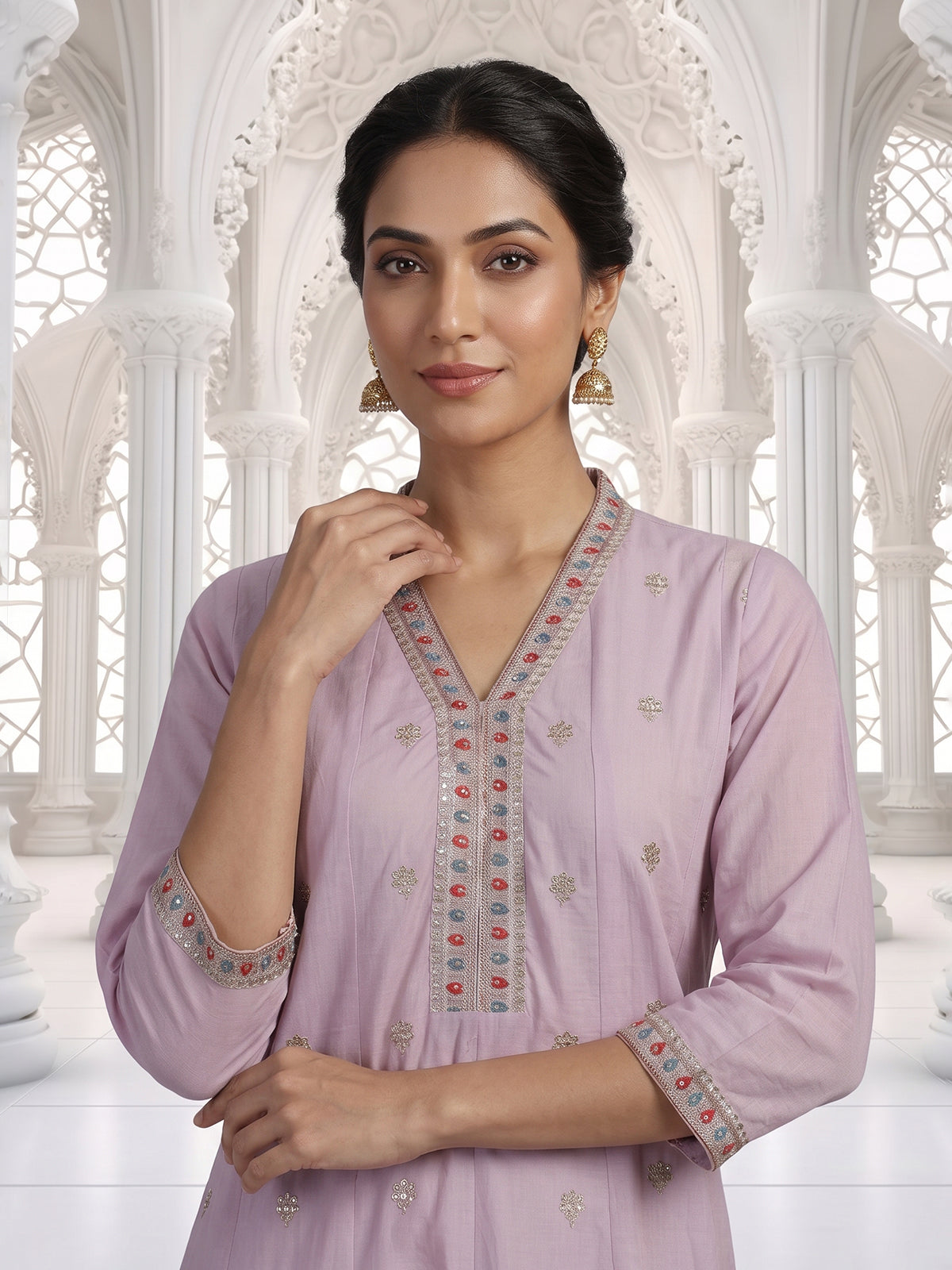Light purple kurti set with refined festive craftsmanship