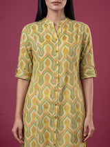 Yellow cotton silk texture printed casual stand collar elbow sleeve kurti