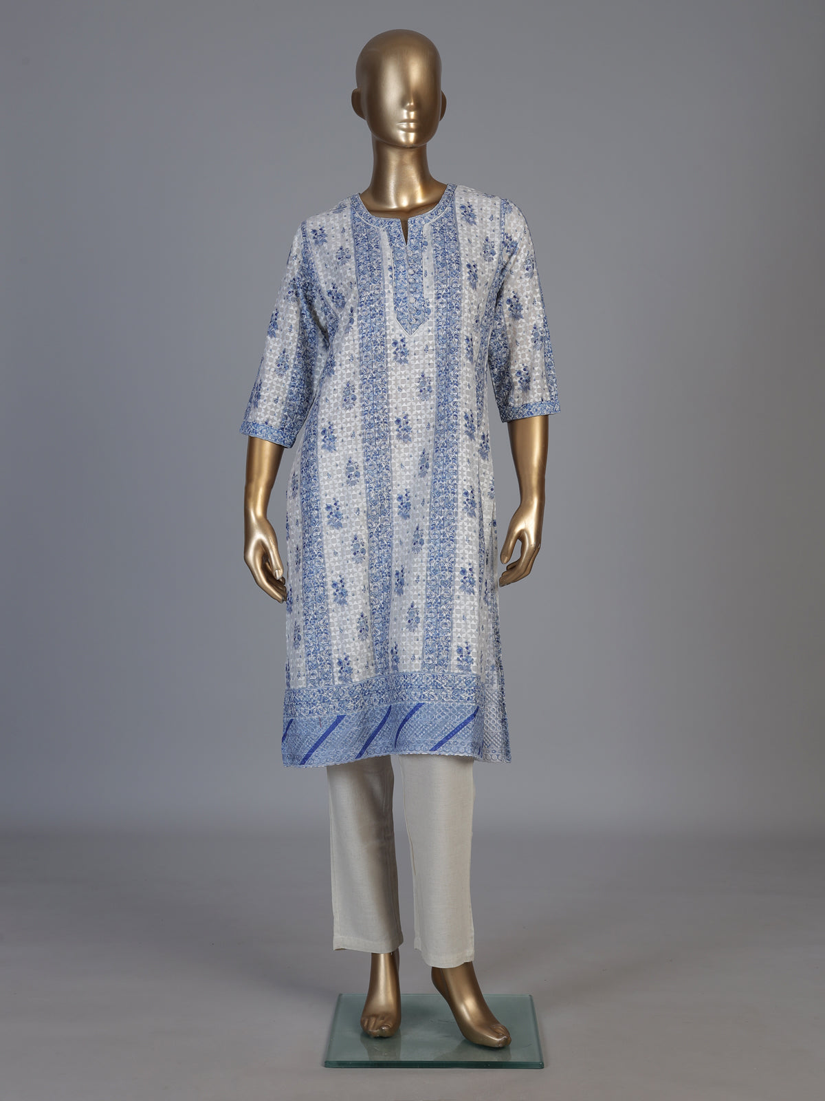 Blue chikan printed kurti with comfortable quarter sleeves for women