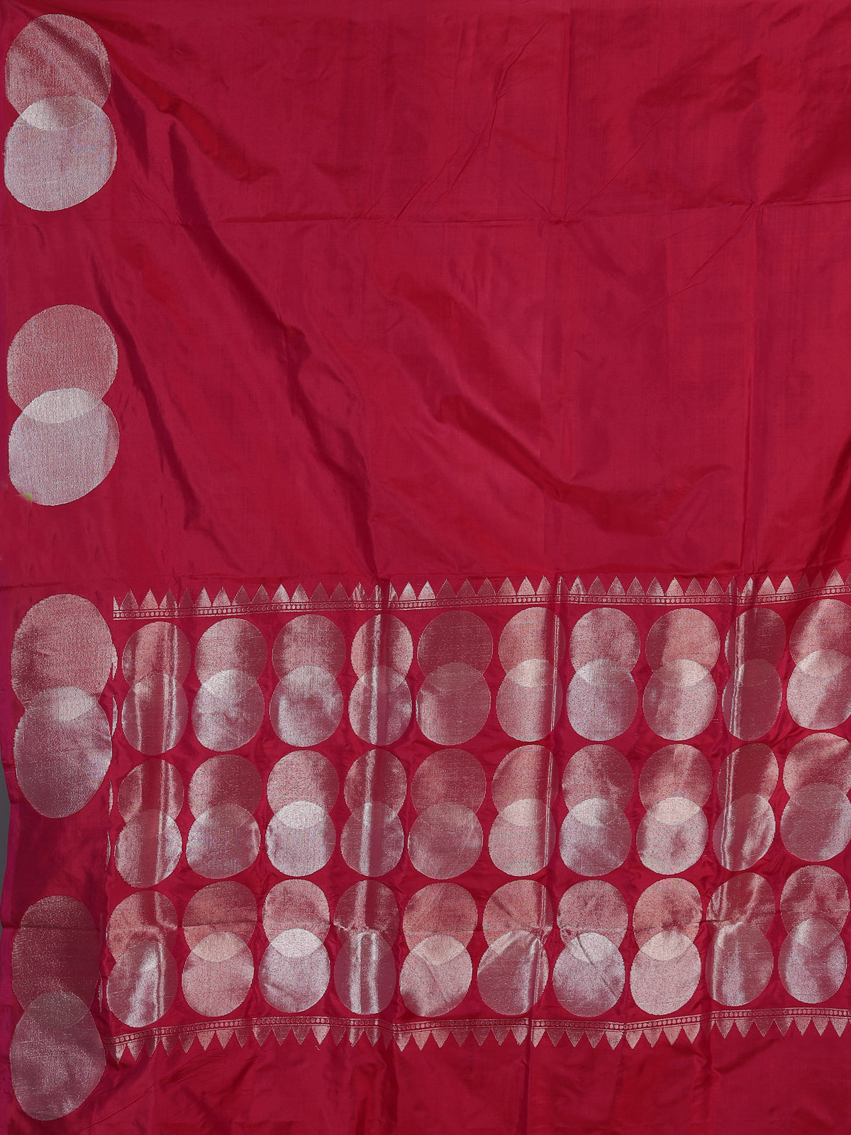 Rani pink soft silk saree with designer zari border pallu