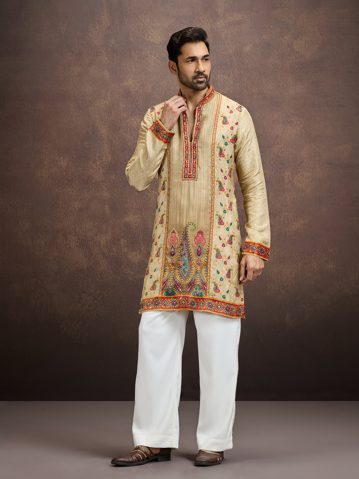 Light gold kalamkari printed kurta pajama for men
