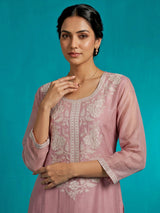Pink women floral threadwork kurti set