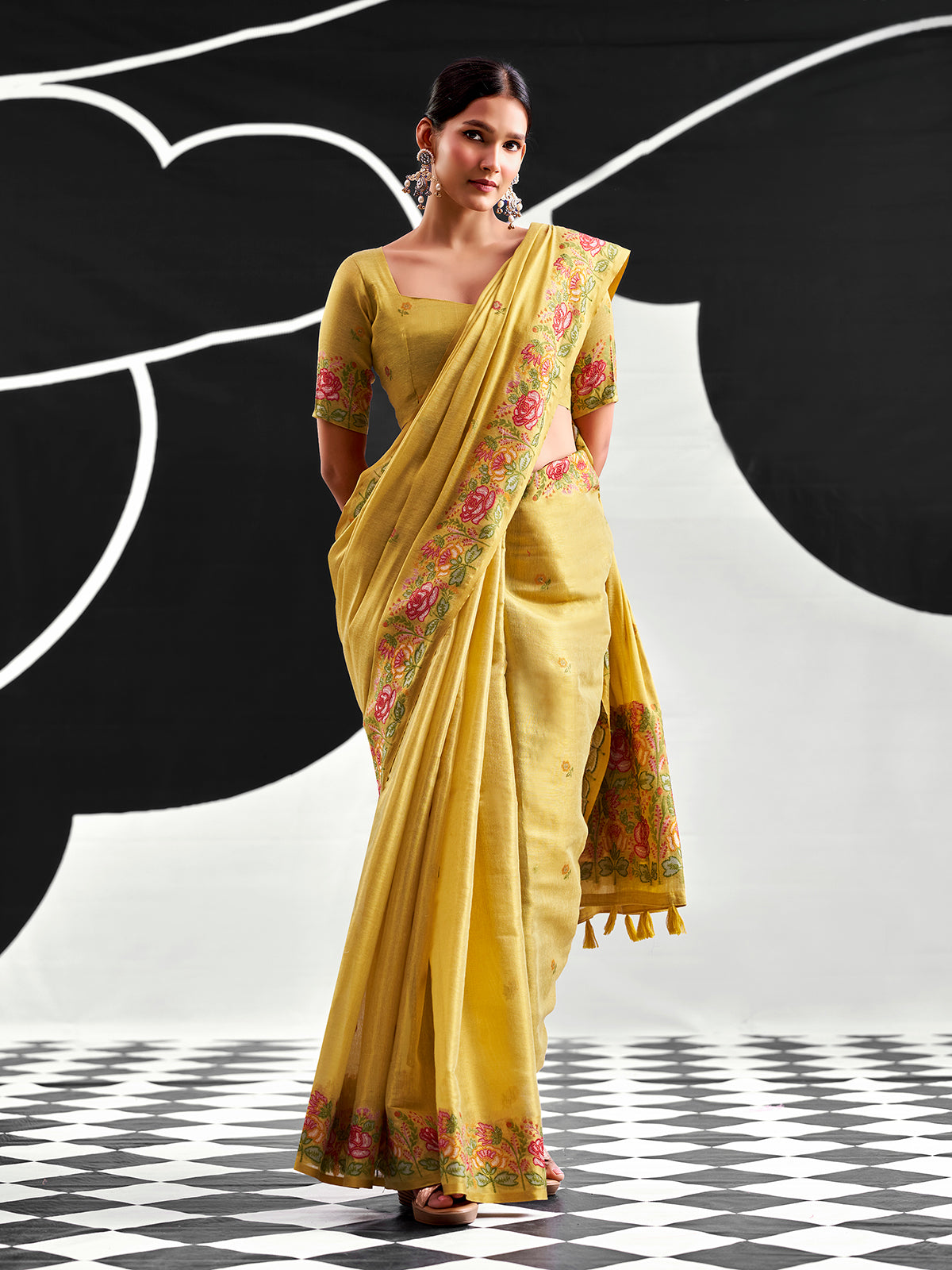 Green elegant tissue silk zari saree