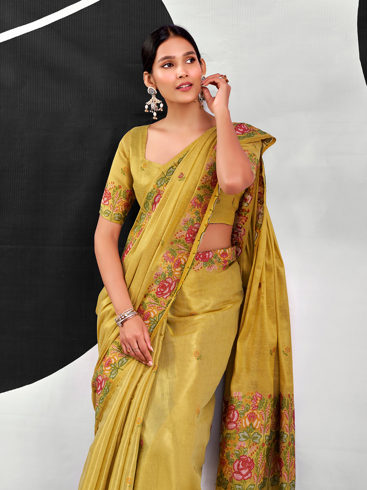 Green elegant tissue silk zari saree