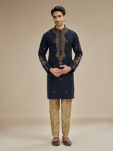 Navy blue men mughal jaal embroidered kurta suit