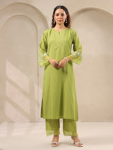 Light green threadwork floral printed contrast dupatta silk kurti set