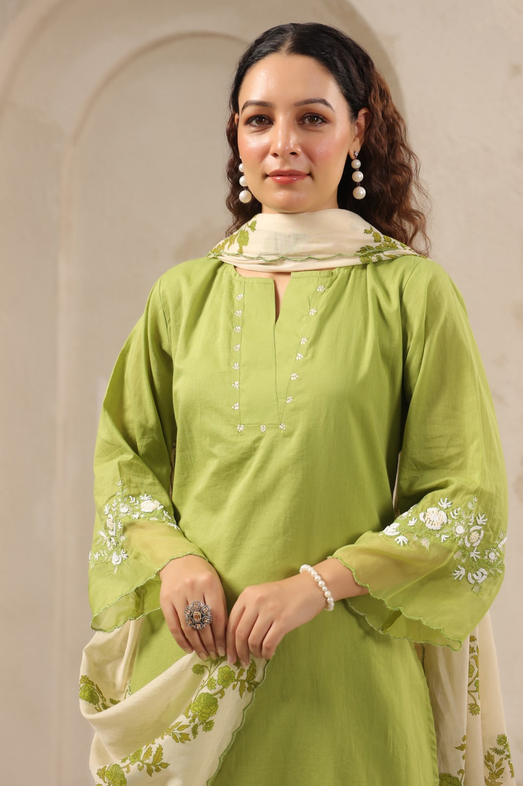 Light green threadwork floral printed contrast dupatta silk kurti set