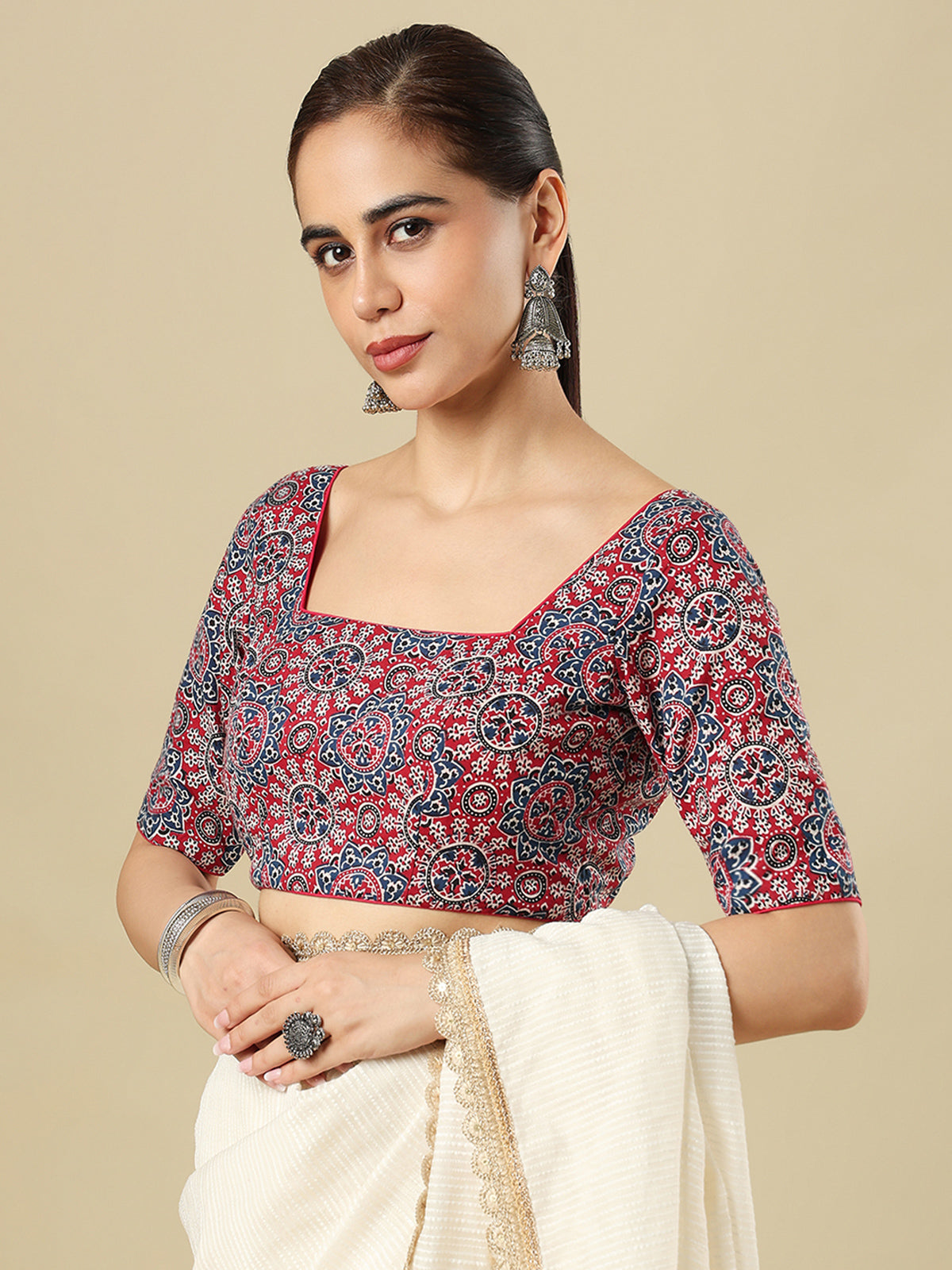Red cotton printed blouse with square neckline and elbow sleeves