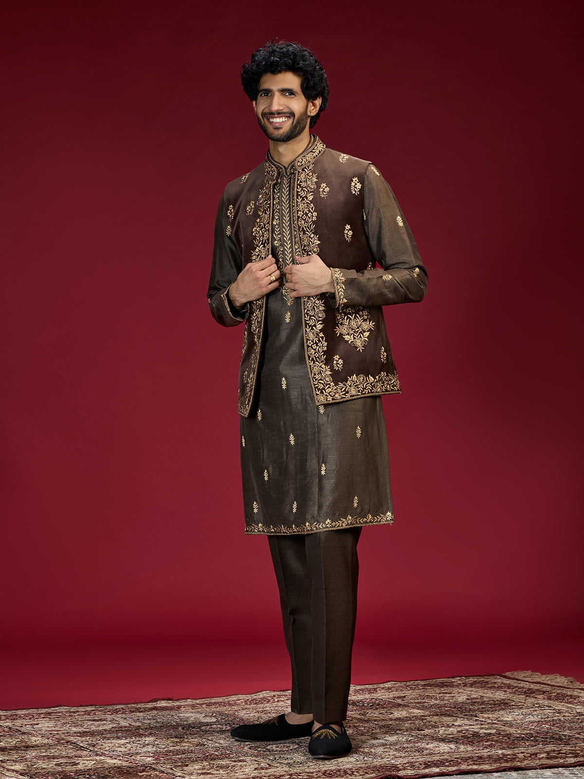 Rich brown mens waistcoat set with royal embroidery