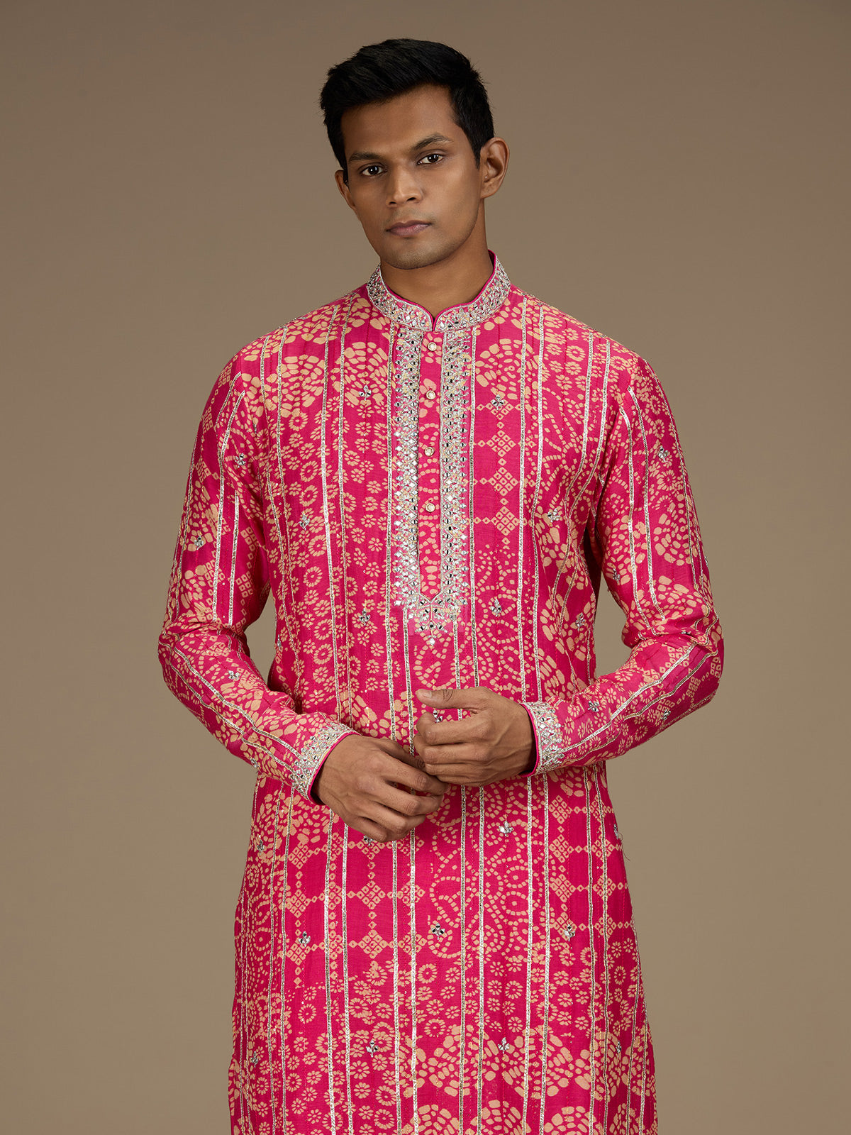 Pink mens royal bandhani embroidered kurta pyjama