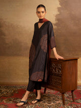 Black printed cotton silk women kurti set with zari