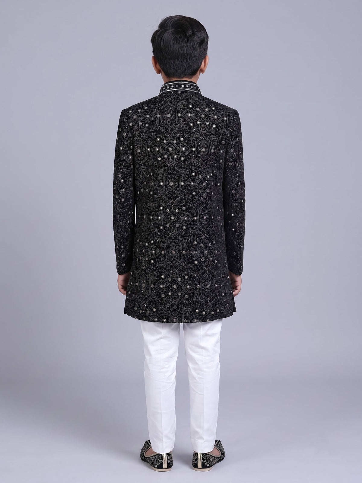 Black boys velvet indowestern set with brootch embellishments