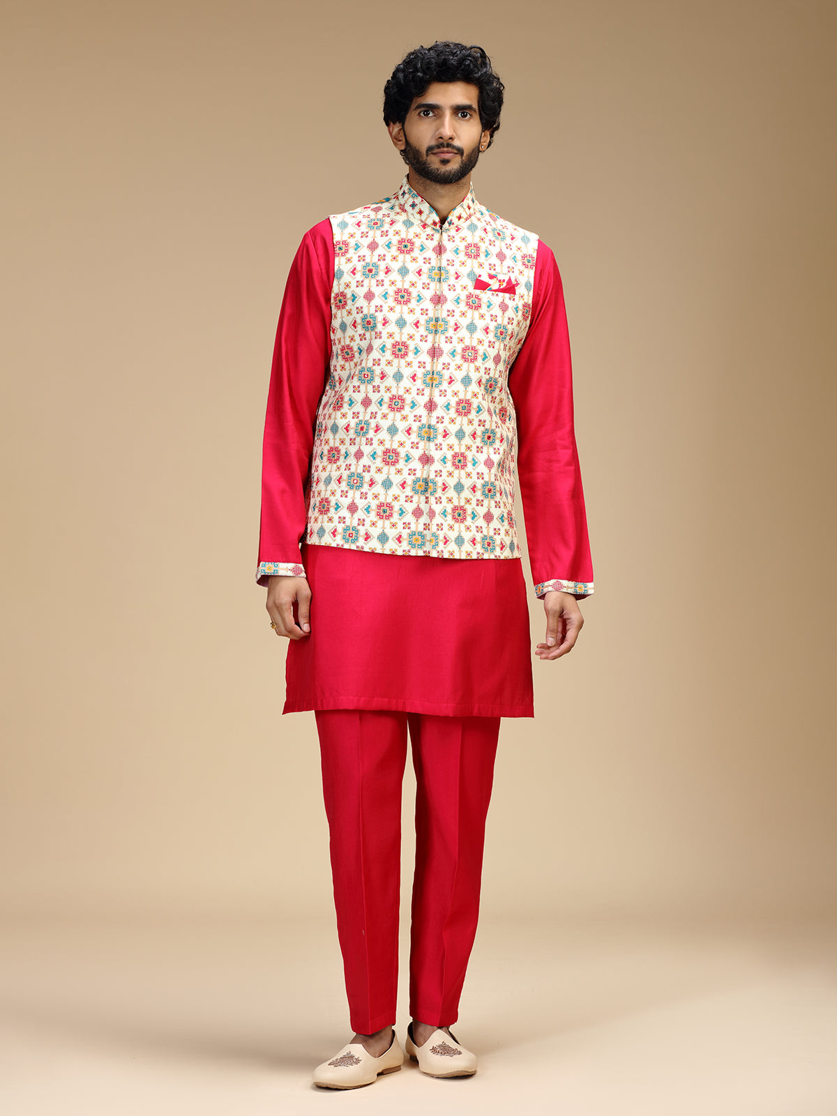 Red and white polyester silk mens waistcoat set