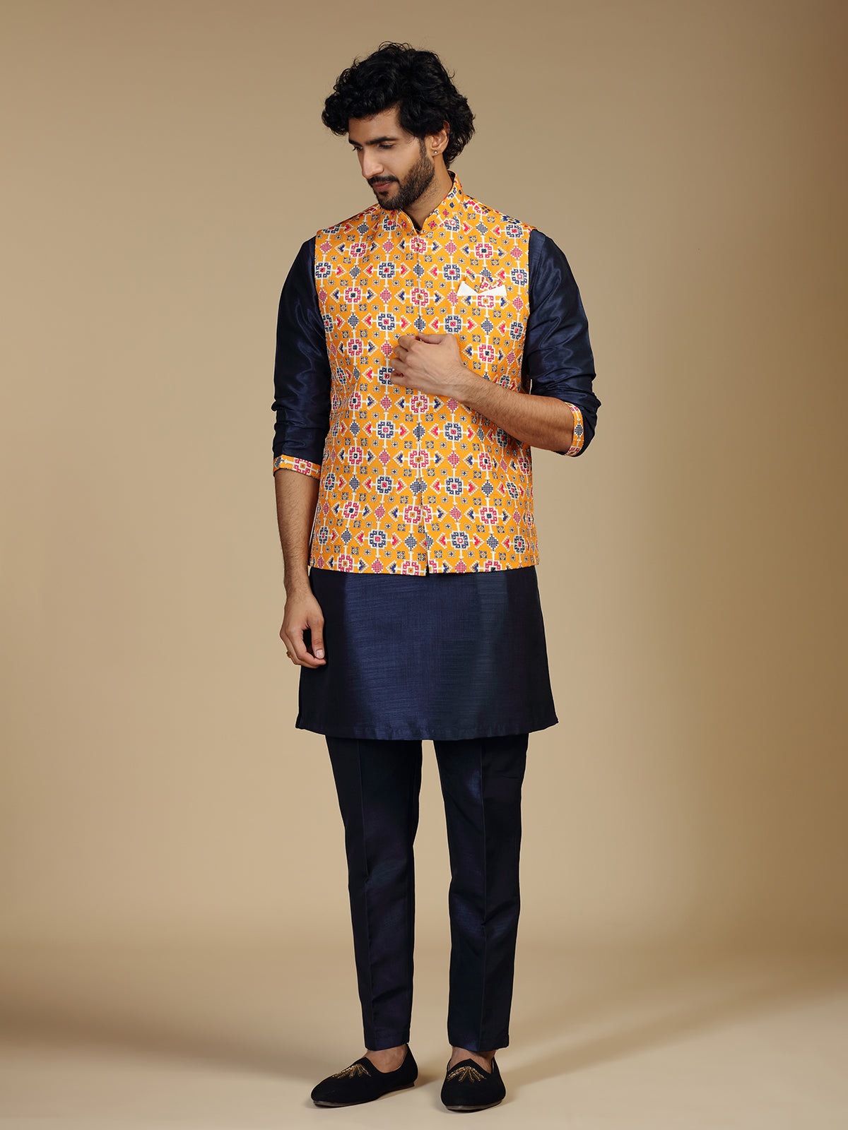 Navy blue and yellow polyester silk mens waistcoat set