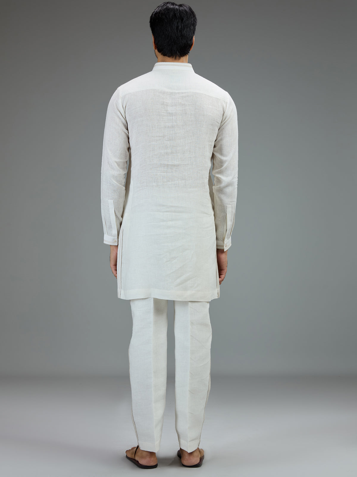 Off white smart mens kurta pajama with threadwork