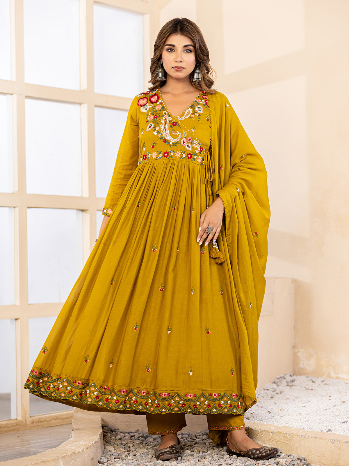Mustard yellow paisley women kurti set