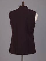 Wine premium waistcoat with crest pins and chain brooch for mens