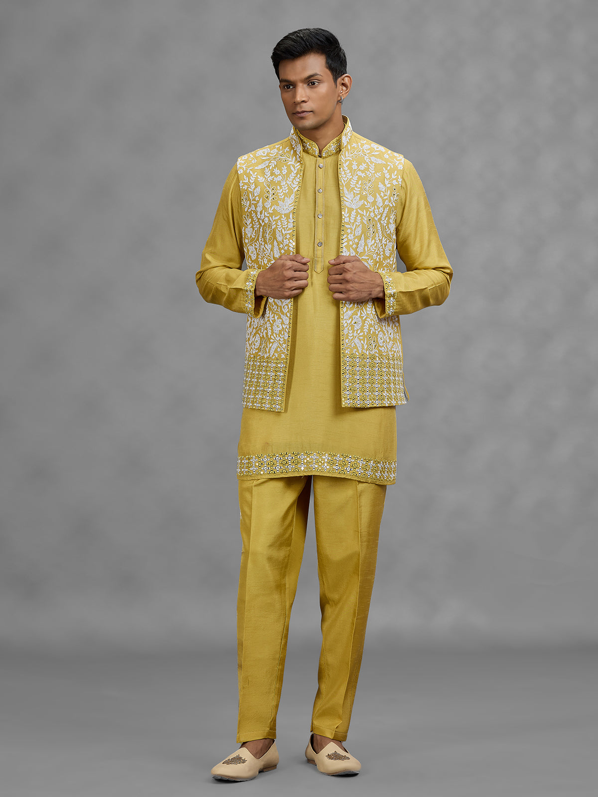 Yellow heritage mens waistcoat set