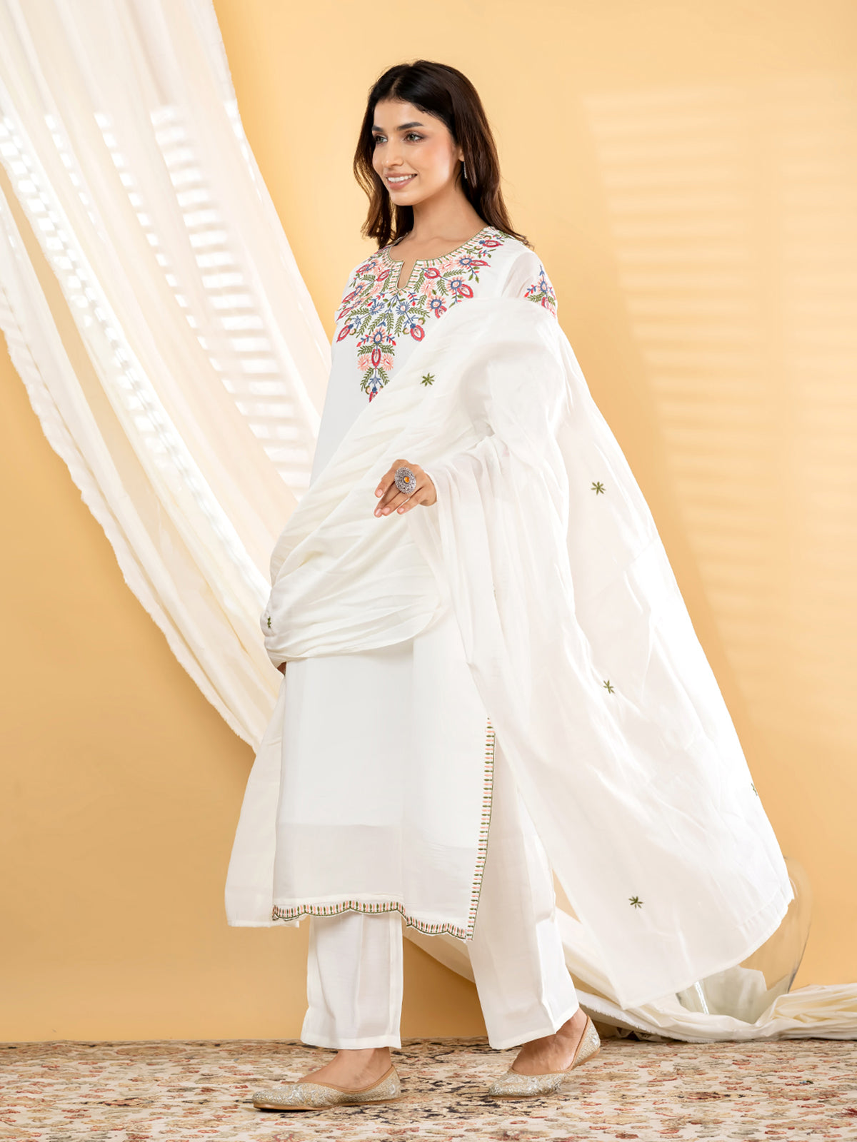 Off white kashmiri floral women kurti set