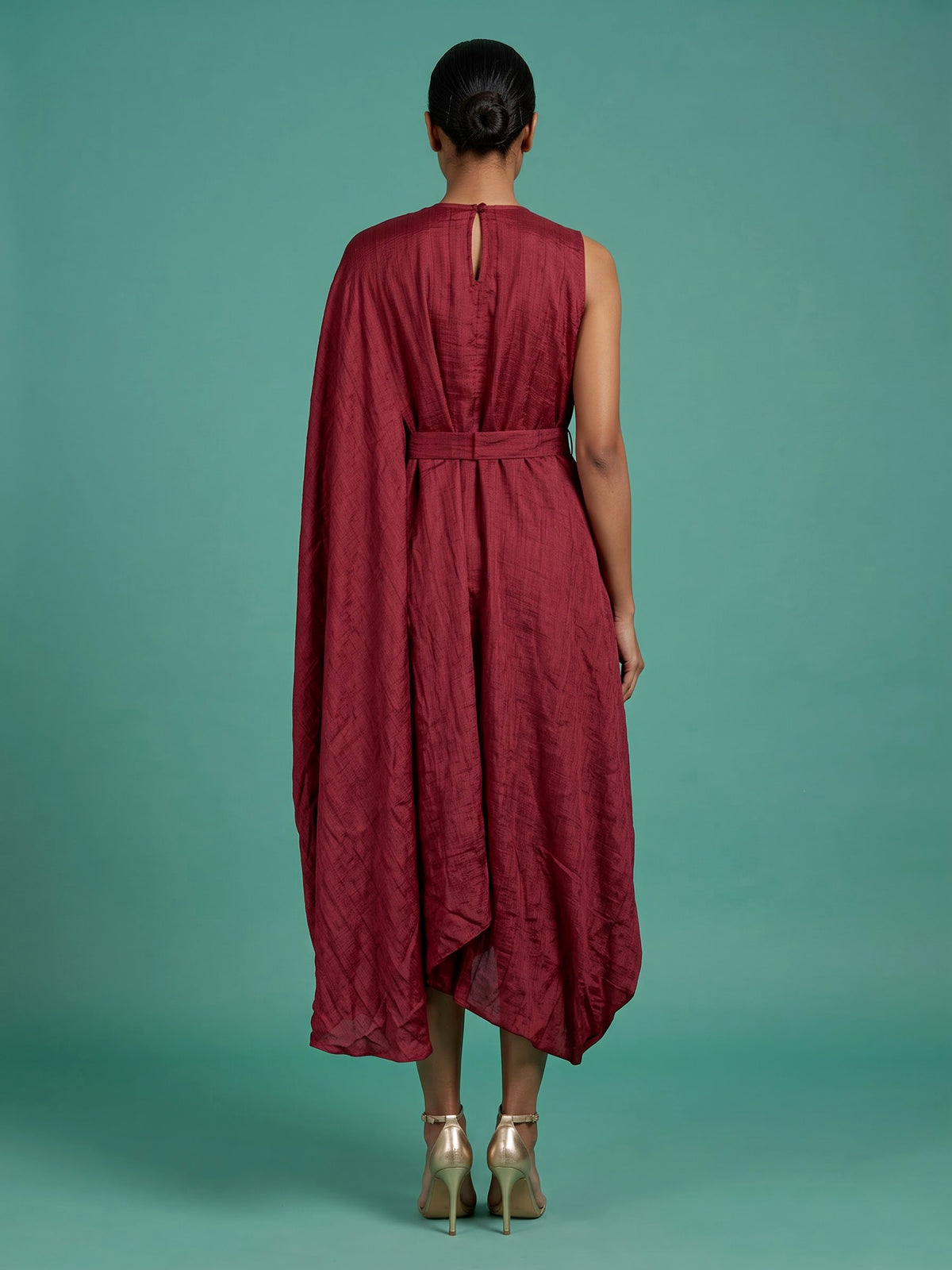 Maroon chiffon silk western-style suit with waistbelt