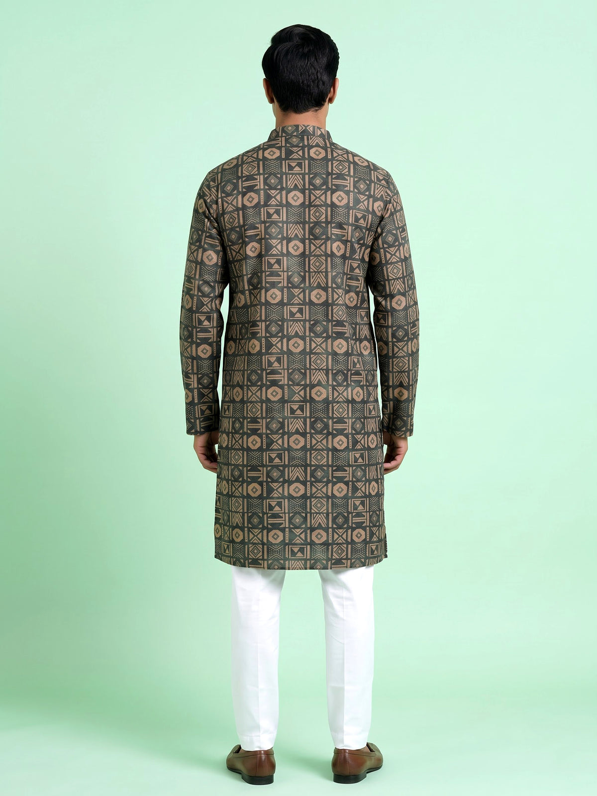 Bottle green tusser mens kurta suit with geometric tribal print