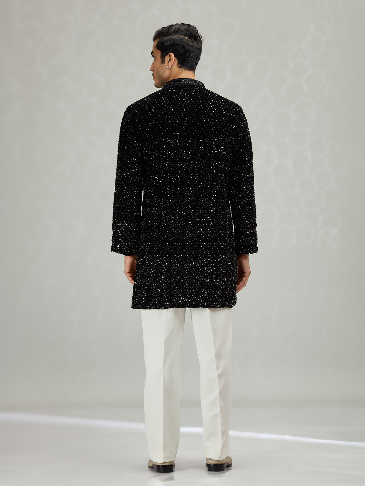 Black sleek embellished mens kurta suit