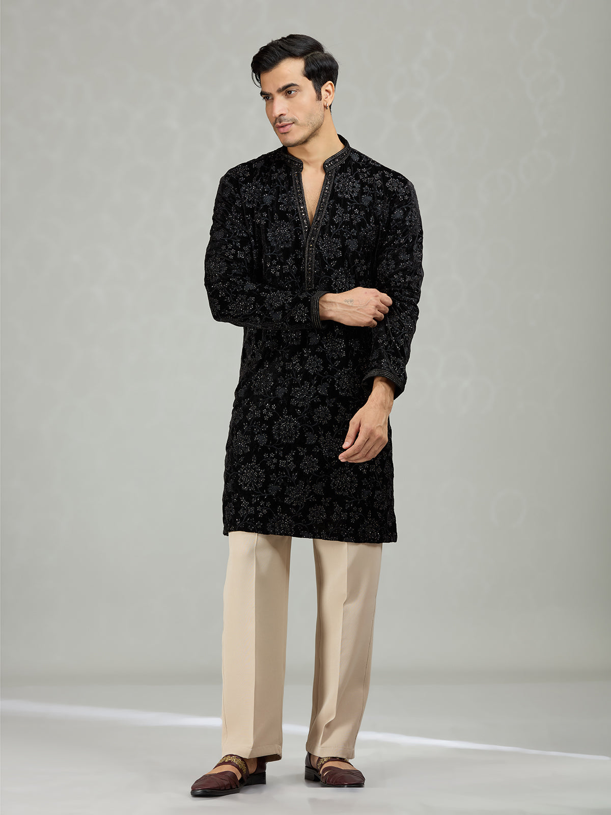 Black floral velvet embellished mens kurta suit