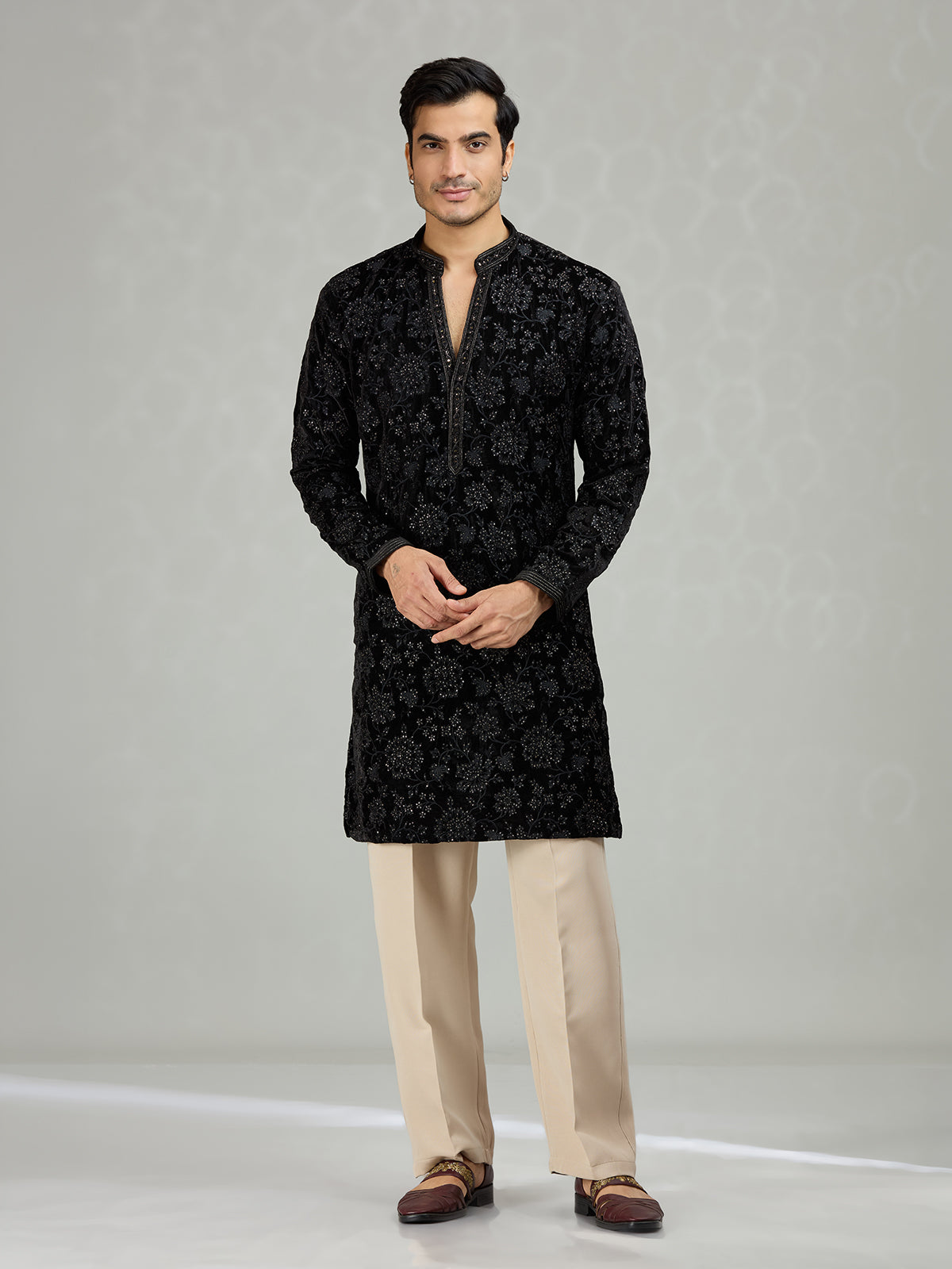 Black floral velvet embellished mens kurta suit