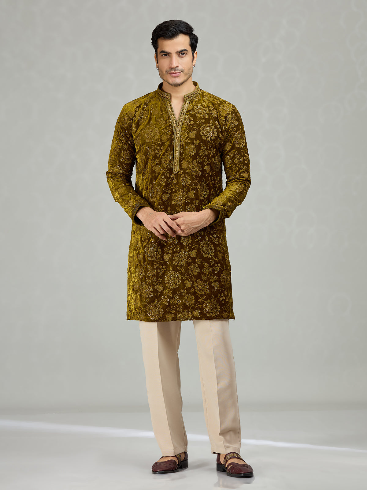 Mehendi green floral velvet grandeur men kurta suit