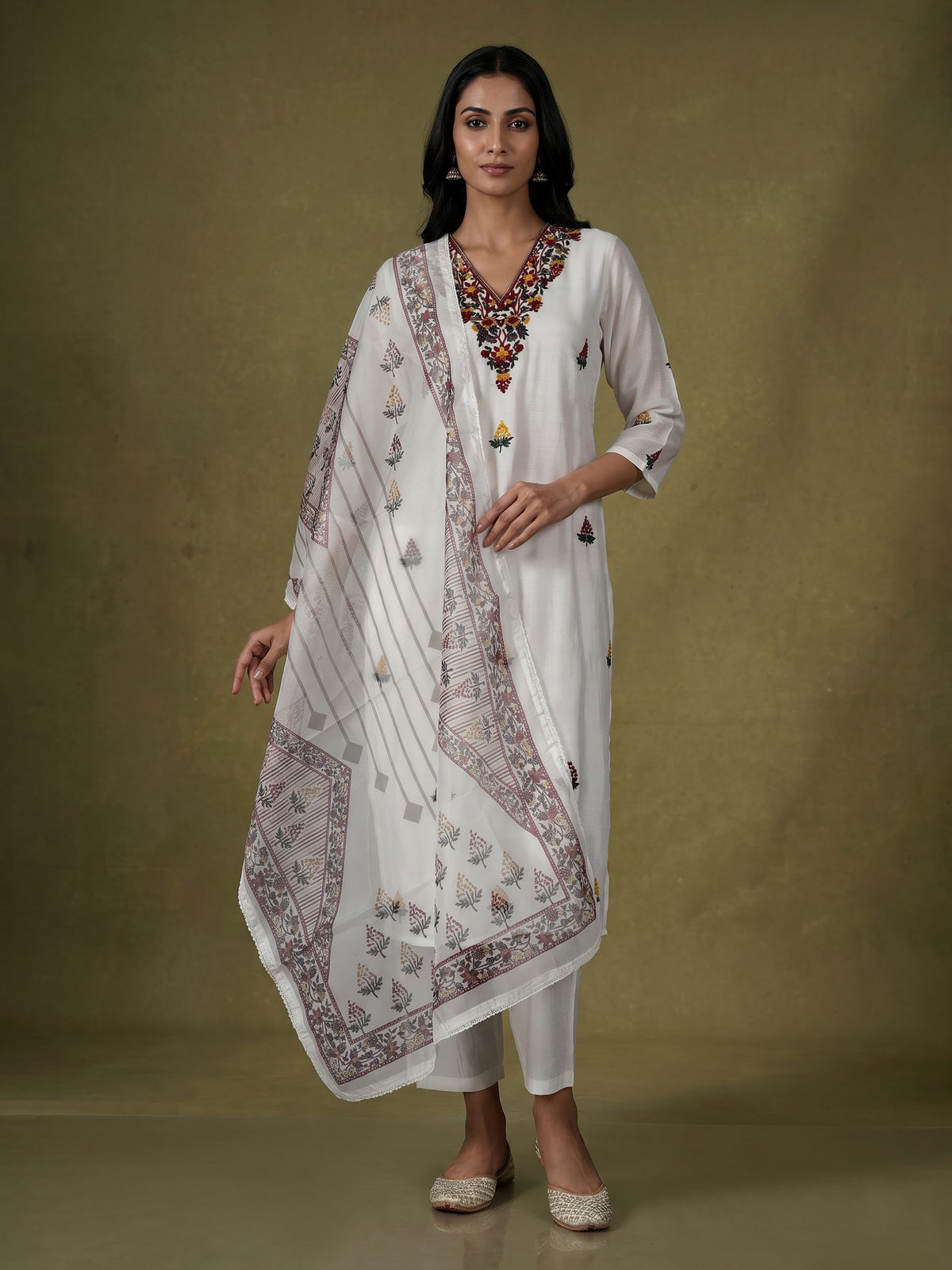 White tusser silk kurti set with delicate floral embroidery