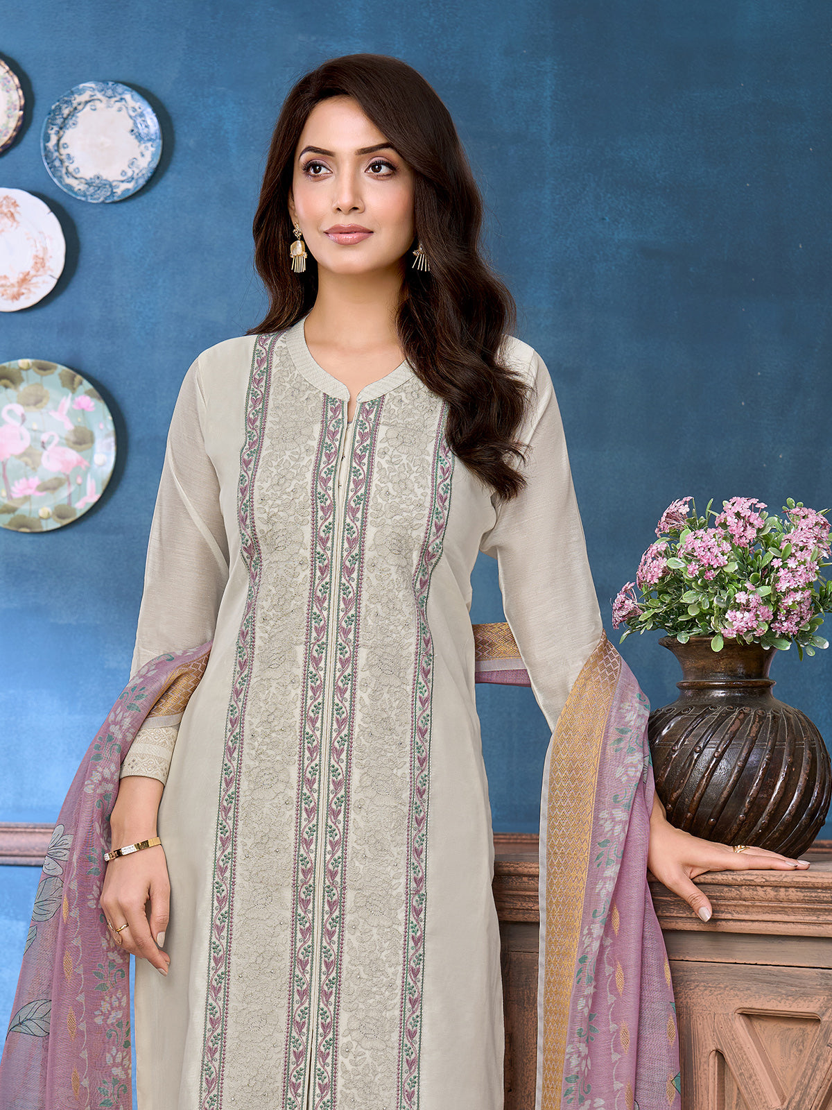 Light grey resham detail women pant suit