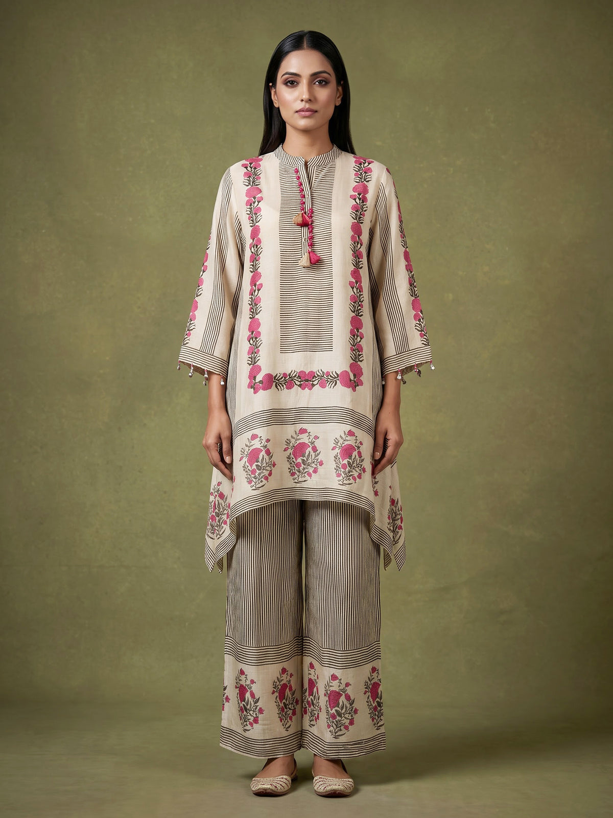 Pink grey floral frame women kurti set