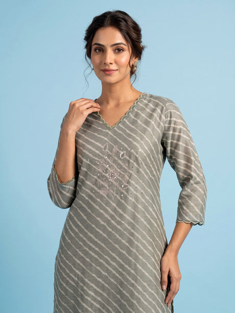 Mehendi green wave print women kurti set