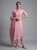 Pink Leheriya scallop neck women kurti set